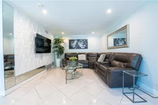 Photo #2: OC24147783 Listing