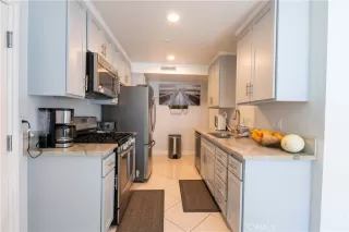 Photo #6: OC24147783 Listing