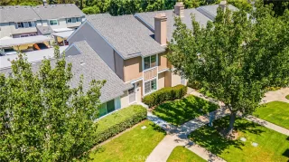 Photo #2: OC24148308 Listing