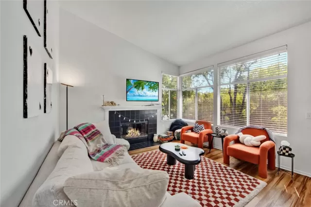 MLS: OC24148402 Condo For Sale