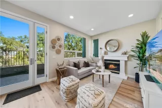 Photo #2: OC24148637 Listing 