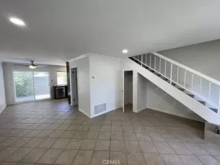 Photo #3: OC24148649 Listing 