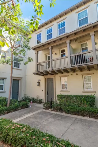 Photo #2: OC24149170 Listing 