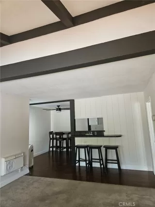 Photo #2: OC24149171 Listing