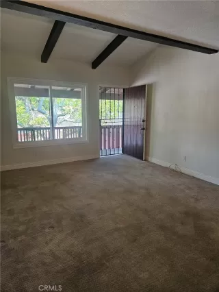 Photo #3: OC24149171 Listing