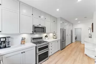 Photo #1: OC24149430 Listing 