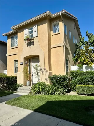 Photo #3: OC24149682 Listing 