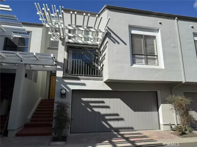 MLS: OC24150005 Condo For Sale