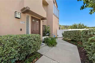 Photo #5: OC24150290 Listing