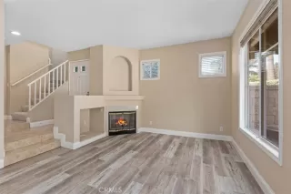 Photo #4: OC24150299 Listing