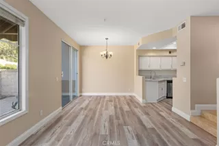 Photo #6: OC24150299 Listing