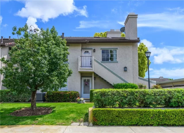 MLS: OC24150537 Condo For Sale