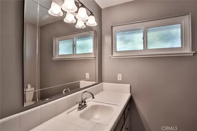 MLS: OC24150886 Condo For Sale