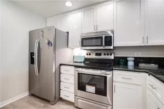 Photo #4: OC24151192 Listing