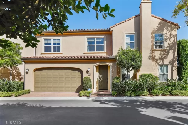 MLS: OC24151432 Condo For Sale