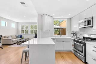 Photo #2: OC24151925 Listing 