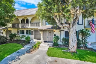 Photo #2: OC24152260 Listing 