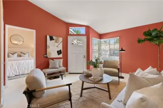 Photo #4: OC24152265 Listing 