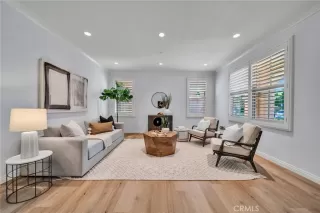 Photo #4: OC24152377 Listing 