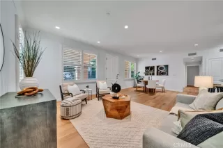 Photo #6: OC24152377 Listing 