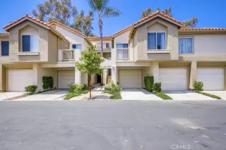 Photo #2: OC24152392 Listing