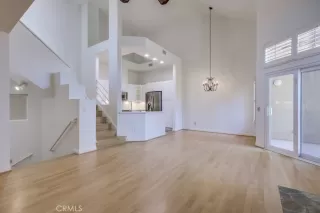 Photo #6: OC24152392 Listing