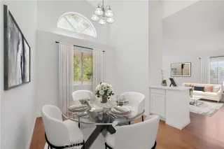 Photo #3: OC24152570 Listing