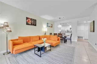 Photo #1: OC24152903 Listing 