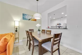 Photo #6: OC24152903 Listing 