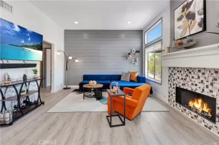 Photo #4: OC24153133 Listing 