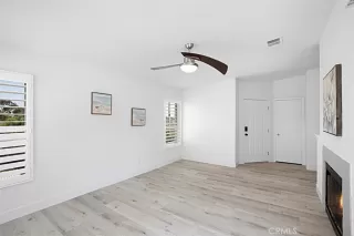 Photo #5: OC24153325 Listing