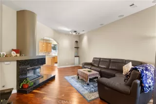 Photo #3: OC24153423 Listing