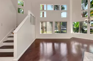 Photo #5: OC24153458 Listing 