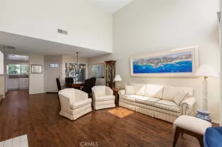 Photo #5: OC24153499 Listing 