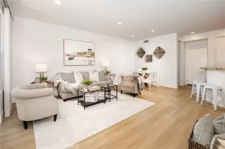 Photo #2: OC24153525 Listing 