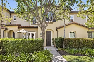 Photo #1: OC24153579 Listing 