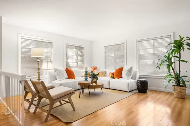 MLS: OC24154295 Condo For Sale