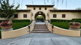 Photo #2: OC24154440 Listing