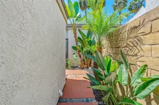 Photo #6: OC24154614 Listing 