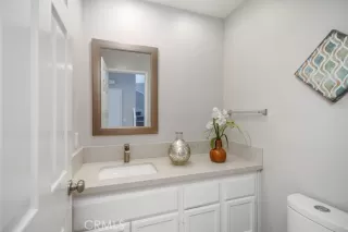 Photo #4: OC24154800 Listing 