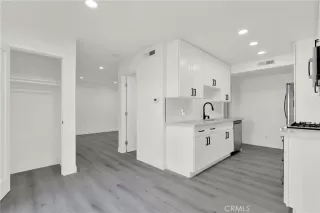 Photo #3: OC24155065 Listing