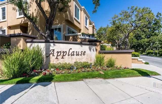 MLS: OC24155190 Condo For Sale