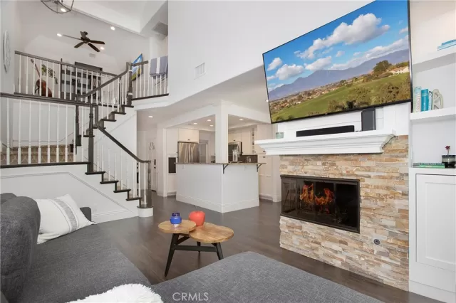 MLS: OC24155349 Condo For Sale