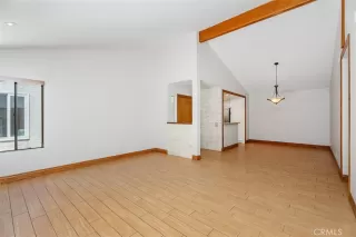 Photo #4: OC24155864 Listing 