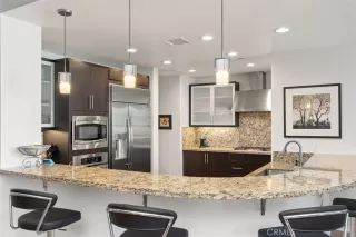 Photo #3: OC24155930 Listing 