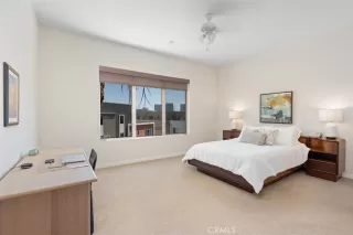 Photo #4: OC24155930 Listing 