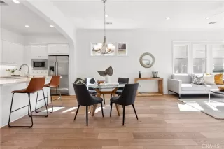 Photo #4: OC24156240 Listing 