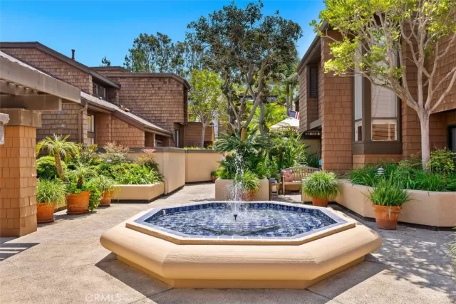 MLS: OC24156321 Condo For Sale