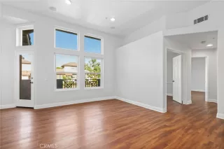 Photo #5: OC24156611 Listing