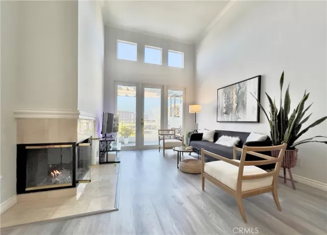 MLS: OC24156811 Condo For Sale